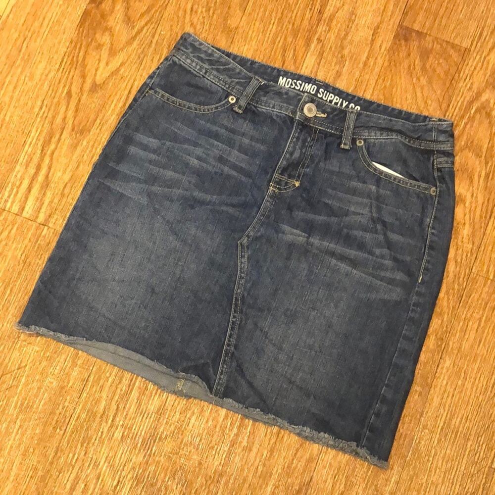 Mossimo Supply Co Blue Denim Mini Skirt Raw Hemline Size Small